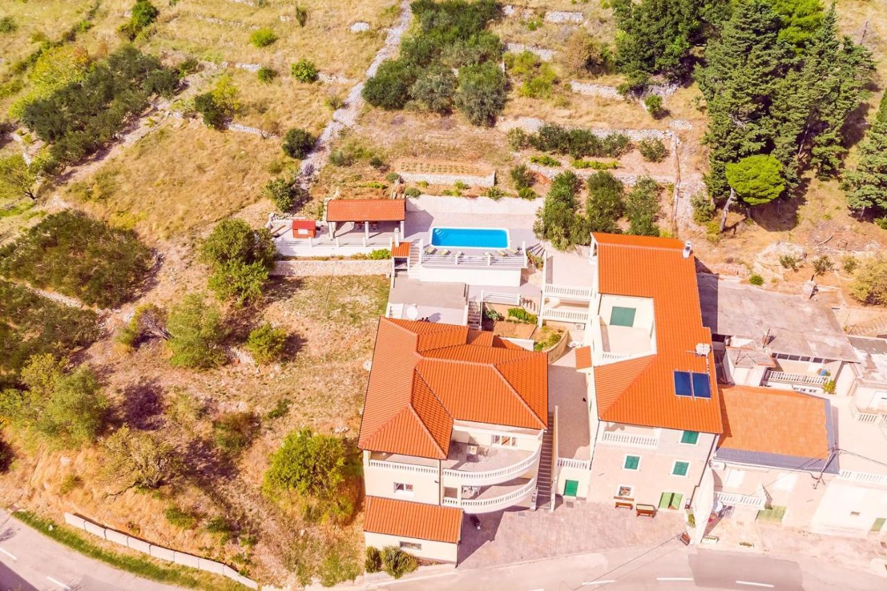 לוקבה Villa Maslina, With Private 32M2Pool, Panoramic Views On 100Km Coastline, 12 Pax מראה חיצוני תמונה